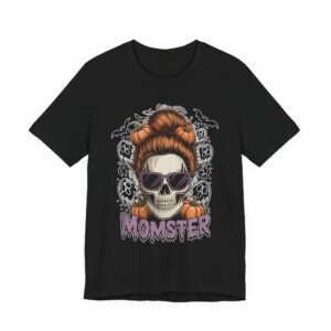 Momster - Halloween Skull Design T-Shirt